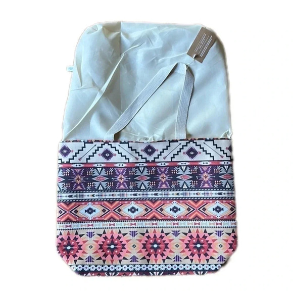 AZTEC Design Large Tote Inside Pocket Snap Closure - Picture 9 of 10